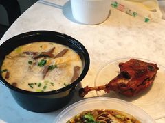 -津津老鸭粉丝馆(正东路店)