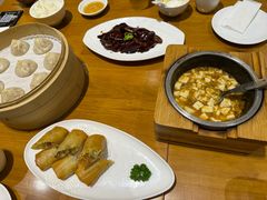 -乐忻皇朝(上海中心大厦店)