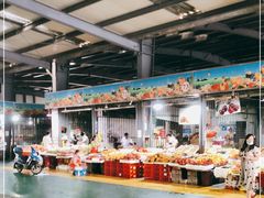 -七宝蔬菜农副产品综合交易市场-停车场