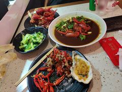 -沪小胖·小龙虾·蓝龙王(八佰伴店)
