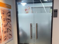 -吉田美学化妆美甲摄影培训(宁波校区)