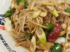 -何永光123鲜牛肉馆(1号店)