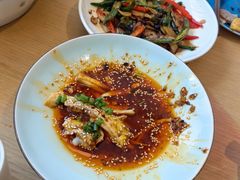 -渝信川菜 · 川味家常菜(财富购物中心店)