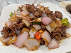 -余杨鸭鸭餐厅