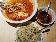 特色臊子蛋炒饭-嘉州叶婆婆钵钵鸡(建设路店)