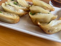 -小姜锅贴(凤凰街店)