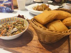 -巴特餐饮6加1音乐餐吧·新疆菜