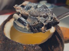 椰子炖竹丝鸡-首秀·四川料理(星耀101店)