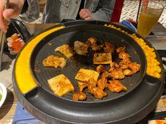 -三国惹火烤肉·中日韩烤肉集合店(百草路店)