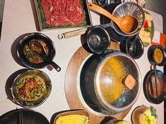 -芸山季·云南野生菌火锅(人民广场来福士店)