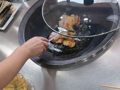 -屯老二农家铁锅炖·行业领军者(梅江店)