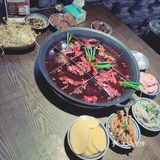 美食合集（31）｜新街里的这家九宫格火锅也太🔥了吧