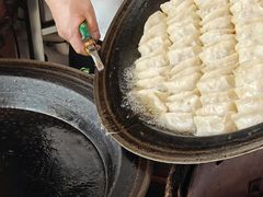 -水丰锅贴(延吉东路店)