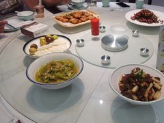 -野渡坡·极致湘菜·庭院餐厅(汉阳店)