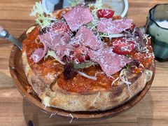 -Dragon Pizza•圆脸龙披萨·牛排餐厅
