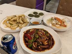 -天桥饭店·特色海鲜(金山嘴渔村店)