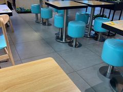 -酸小七(国华广场店)