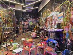 -不可思议减压馆·解压博物馆·摔碗发泄·团建定制