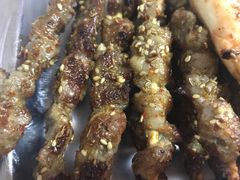 羊肉串-正宗新疆天山烧烤(贵新街店)