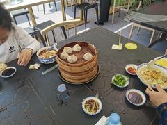 -笑来喜馄饨小笼工坊店(湖滨街店)