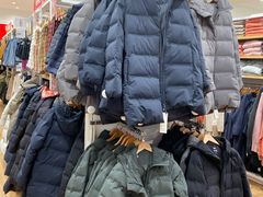 -优衣库(郑州二七万达广场店)