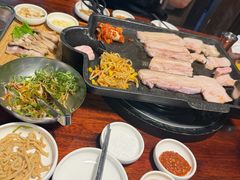 -Dombe豚(黑猪肉街店)