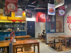 大堂-龍堂蟹黄小笼包(万家丽店)