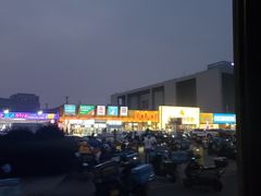 -丽达购物中心(崂山店)