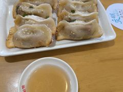 -小姜锅贴(凤凰街店)