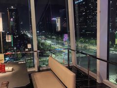 -蝴蝶里·粤菜·点心(滨江龙湖店)