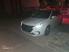 LED灯泡-弘仁宝佳比亚迪4S店(宝山旗舰店)
