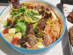 牛油果坚果烤鸡沙拉-Gray Whale 灰鲸餐厅(北美N1店)