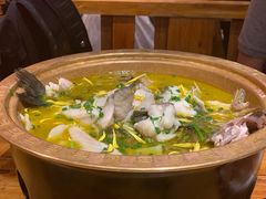 -老滇山寨•云南特色菜•地方菜•民族风情歌舞表演(金碧店)