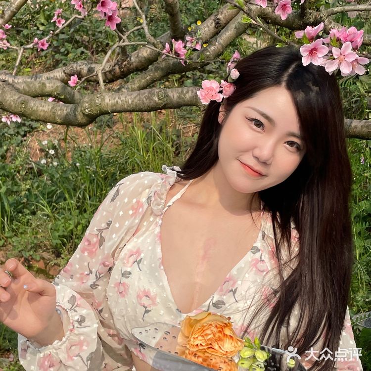 成都探店🌸莫奈的秘密花园居然是家火锅店