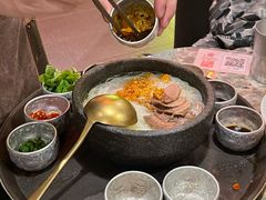 牛肉饵丝-浩海火燒雲傣家菜(静安芮欧店)