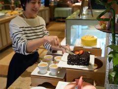 -大中华希尔顿酒店-念自助餐·海南美食·三文鱼