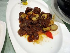 红酒牛仔骨-金八仙酒店