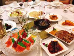 -御花园·粤菜·海鲜火锅(中山公园店)