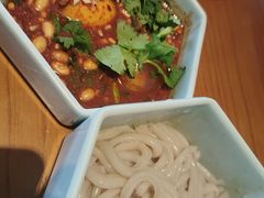 -包整·丝娃娃(一览甲秀楼风景店)