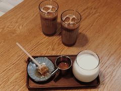 -默迹咖啡馆