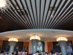 -蜈支洲岛珊瑚酒店临海阁中餐厅