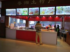 -阳山北服务区-停车场