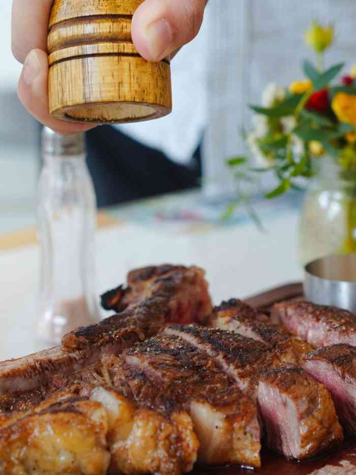 oui chef-"服务态度和餐厅环境是上海餐厅水平但是 ."-大众点评移动版