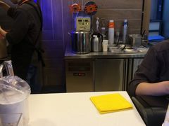 -CoCo都可(湖滨银泰店B区店)