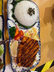 -玩元素·家庭游乐成长中心(香格里拉店)