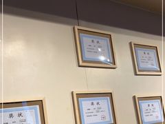 -冰堡国际溜冰场(观澜湖新城MHMALL店)