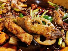 -休记光头香辣蟹干锅店(衣冠庙店)