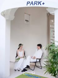 -都市丽人婚纱摄影