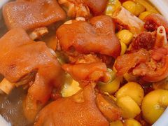 猪蹄板栗-老家信阳菜(北京路店)