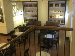 大堂-星巴克臻选(广州沙面店)